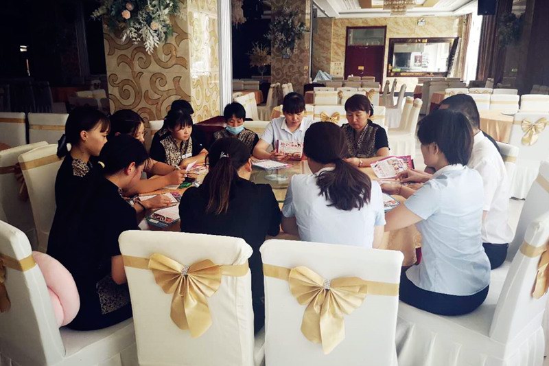 工作之余，更要提升自己