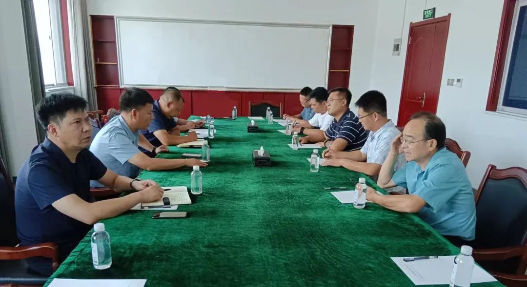 河南省非煤礦山管理辦公室副主任白艷勛來(lái)我公司調(diào)研